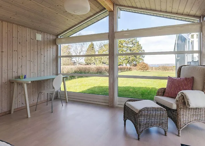 4 Star In Ferienhaus *